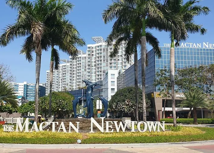 아파트호텔 Mactan Newtown With Garden And Ocean View 8newtown Blvd 2*