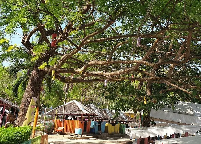 Aparthotel Mactan Newtown With Garden And Ocean View 8newtown Blvd 2*