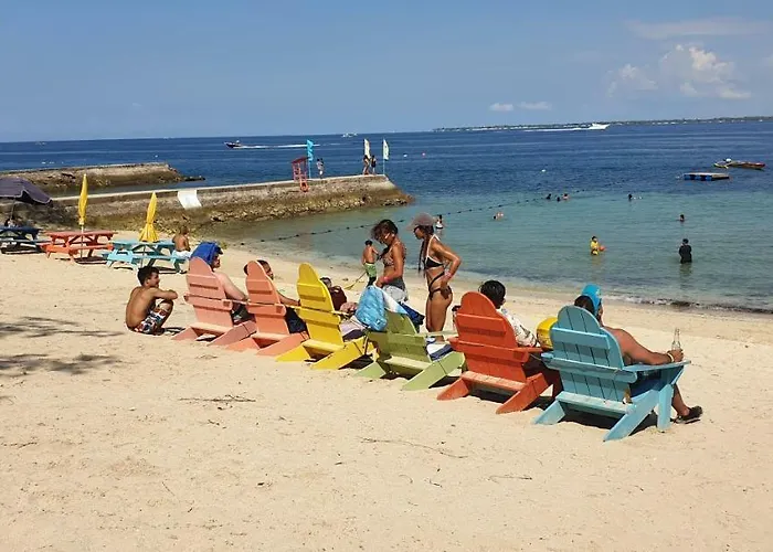 아파트호텔 Mactan Newtown With Garden And Ocean View 8newtown Blvd 2*