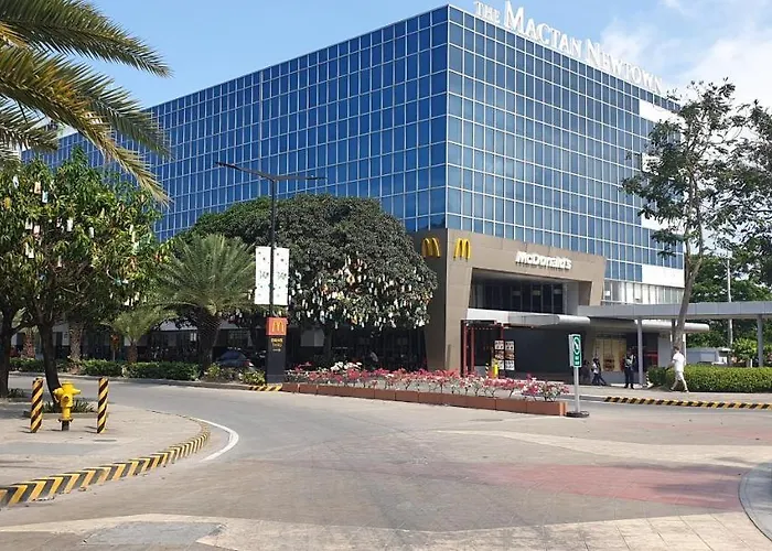 Mactan Newtown With Garden And Ocean View 8newtown Blvd